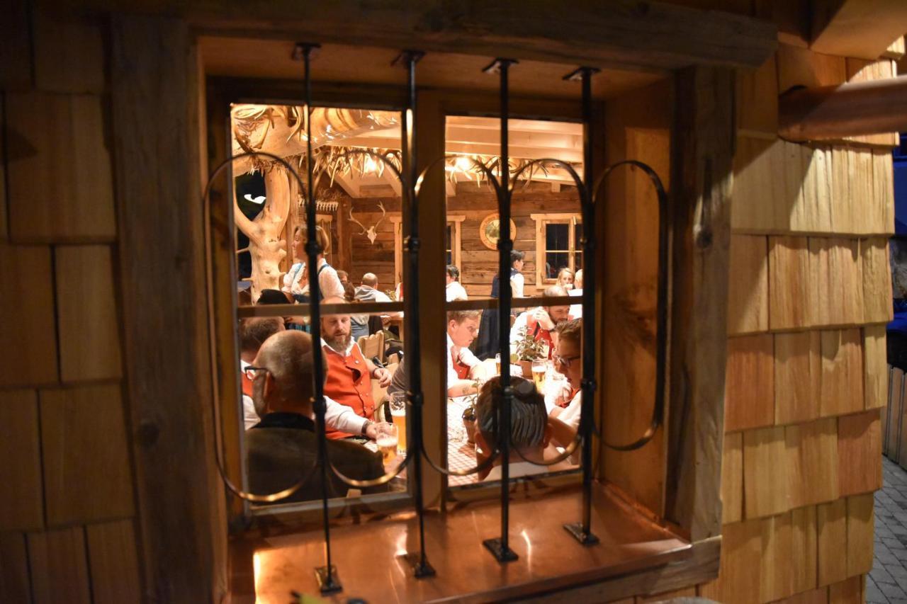 Gasthof Zacherlbraeu Fusch an der Glocknerstraße Extérieur photo