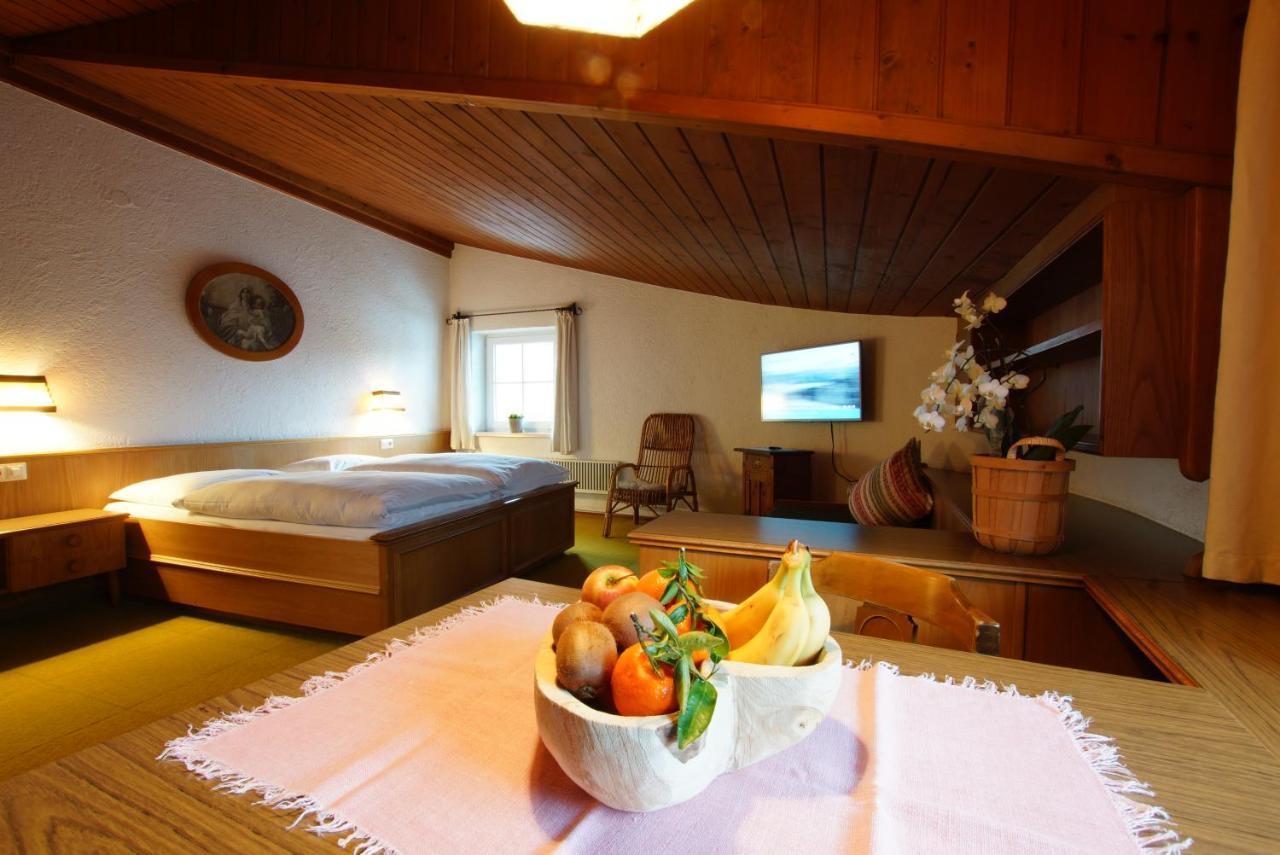 Gasthof Zacherlbraeu Fusch an der Glocknerstraße Extérieur photo
